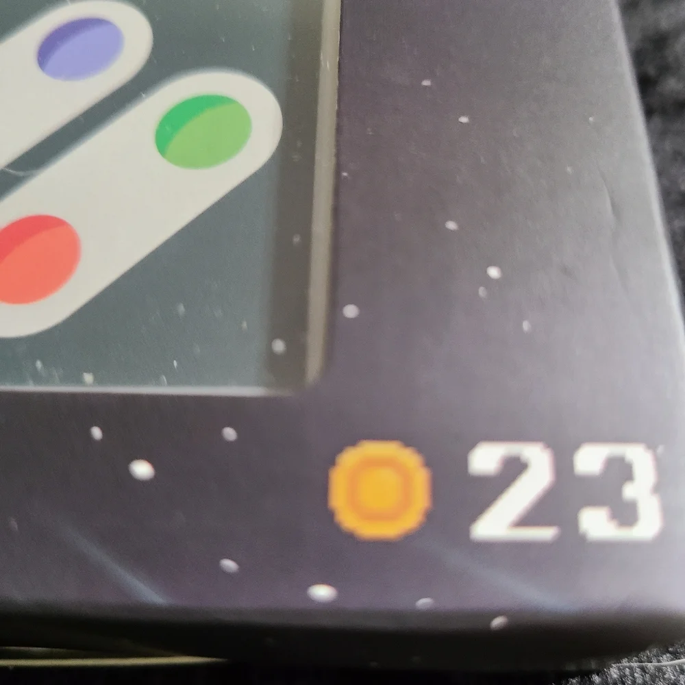 New RETRO Wireless Charger for Cell Phones Nintendo Controller by Gift Republic